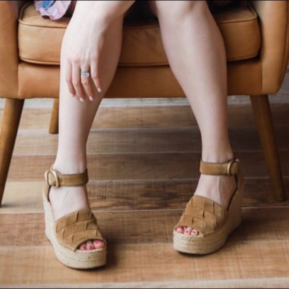 New Marc Fisher LTD Adalla Espadrille Wedge Sandal - Picture 2 of 12
